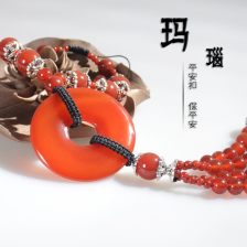 汽车饰品与挂件 打造个性化驾乘空间的点睛之笔